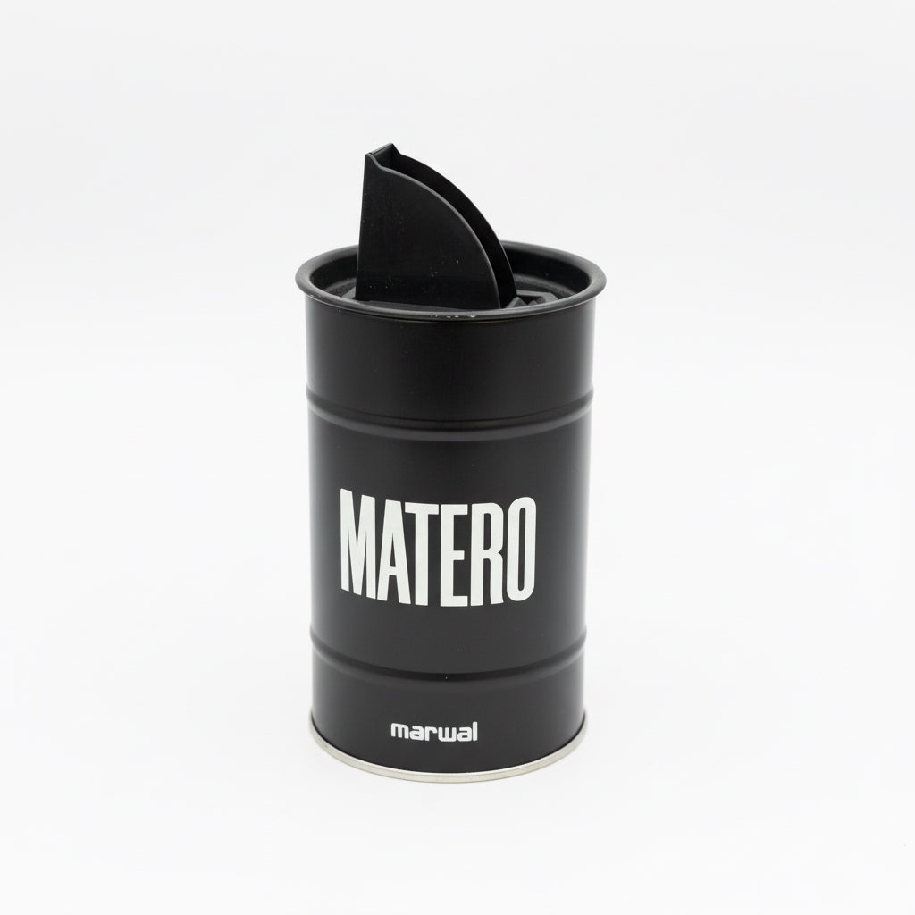 Yerbero Metálico Marwal Negro con Boquilla Dispensadora 400g - Emporio Pewmayen