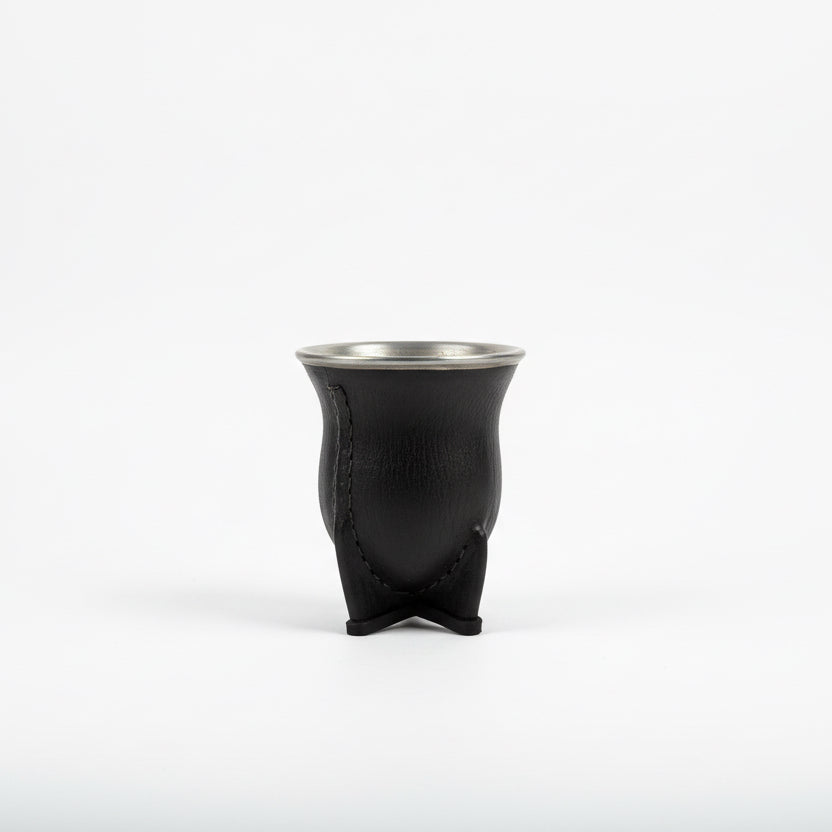 Mate Camionero Uruguayo de Calabaza Natural Forrado en Cuero con Virola de Acero Inoxidable - Emporio Pewmayen