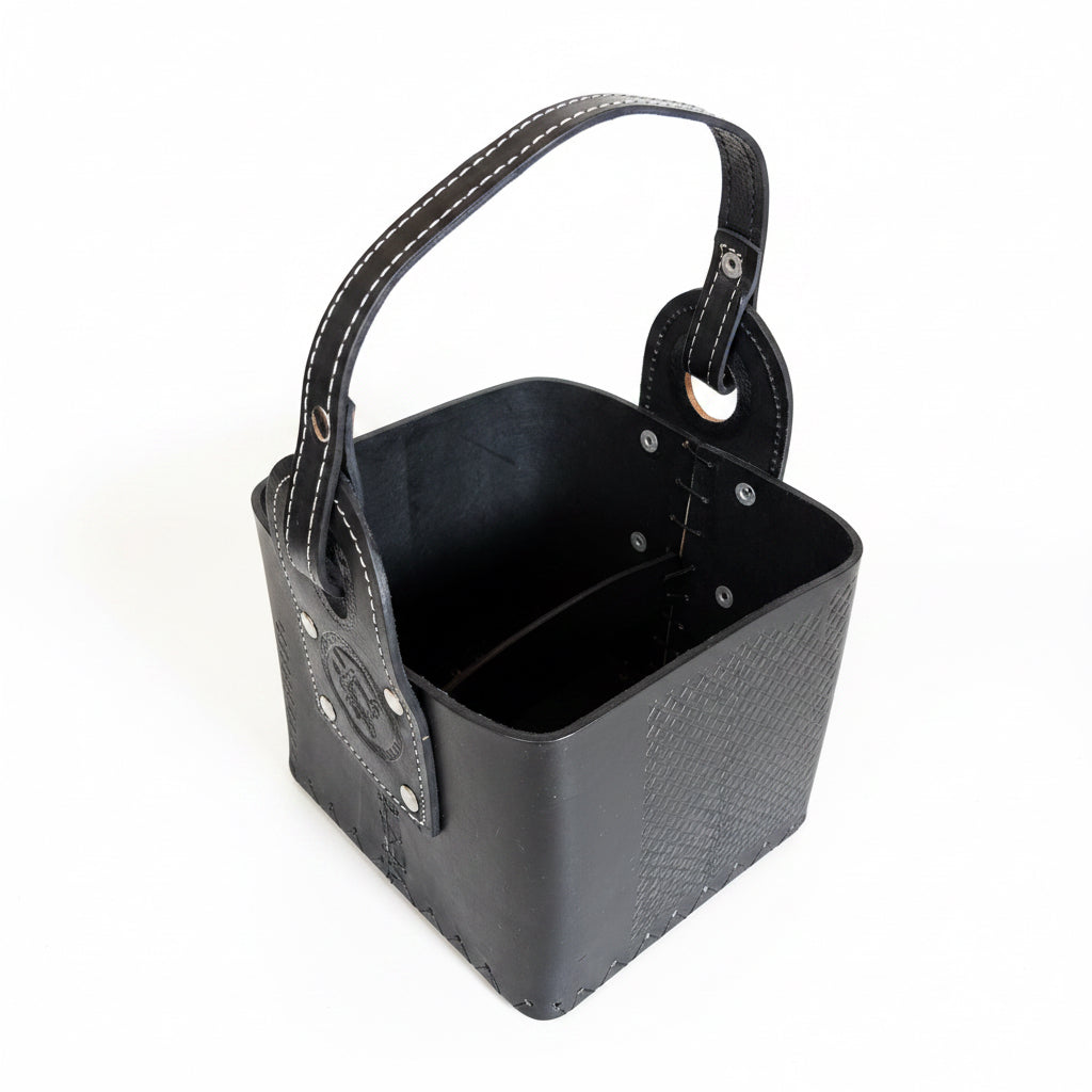 Canasto Matero de Cuero Negro Artesanal Modelo Uruguayo | 100% Cuero - Emporio Pewmayen