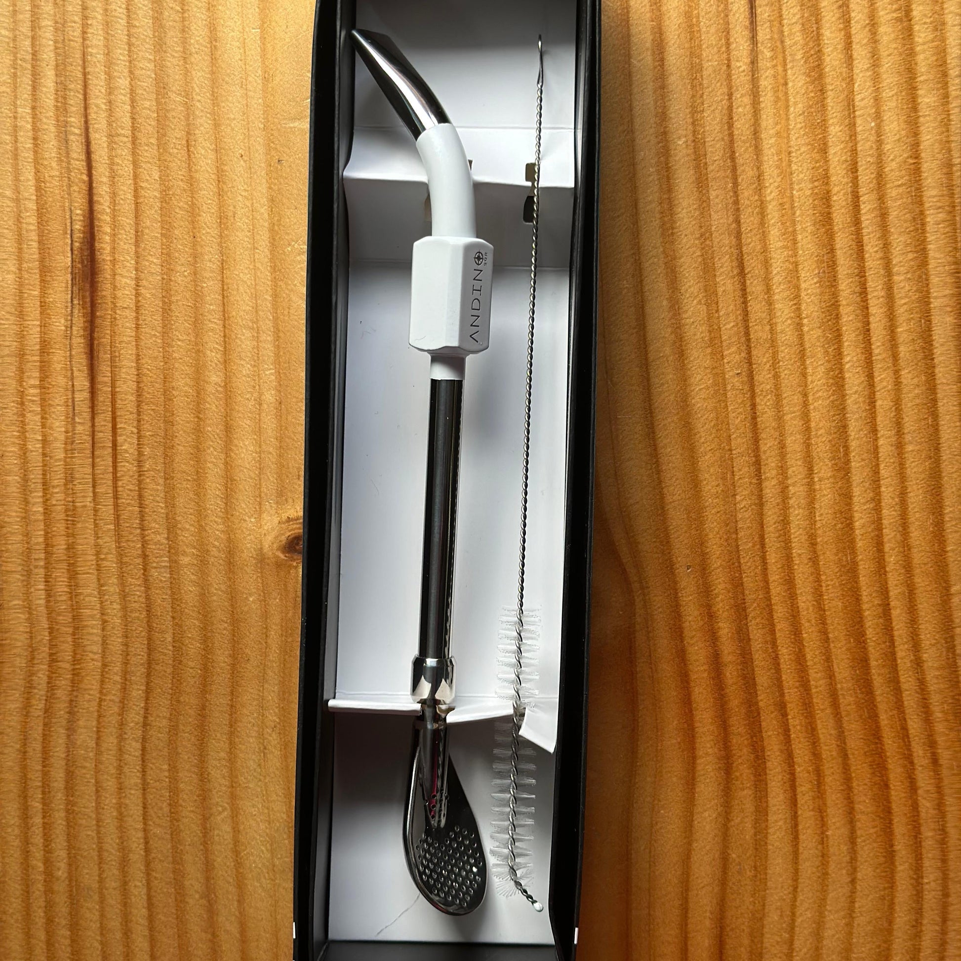 Bombilla Andino de Acero Inoxidable Verde + Limpiador y Caja - Emporio Pewmayen