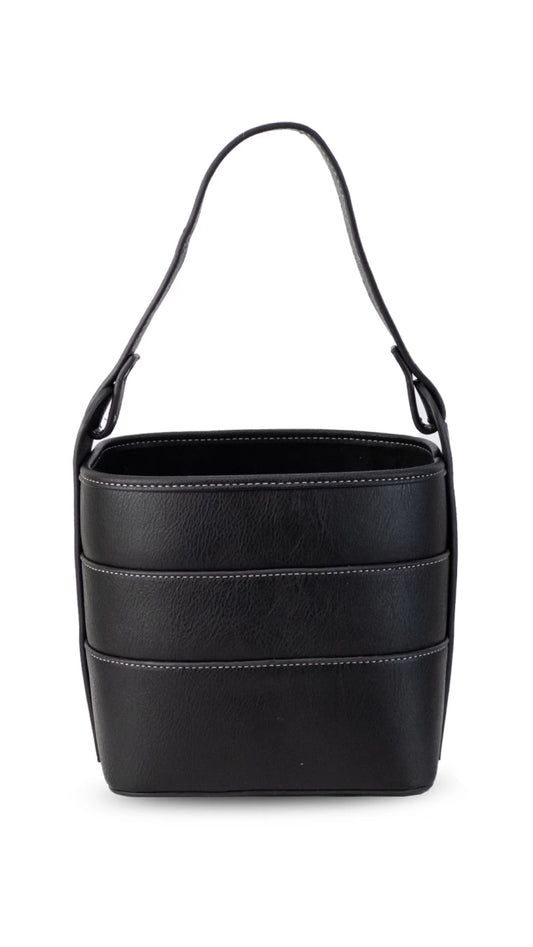 Canasto Matero Bulgaria Cuero Negro 4 espacios